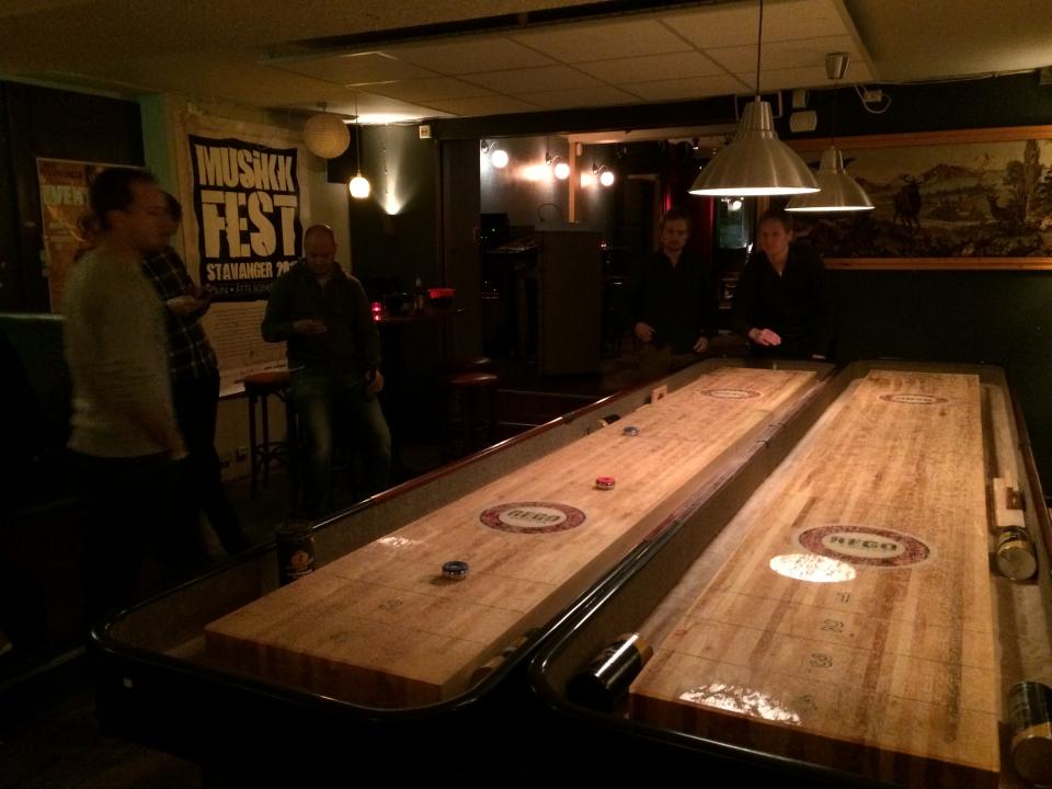 Shuffleboard 