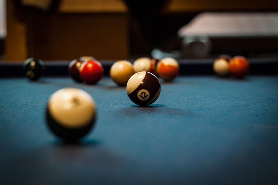 Billiards 